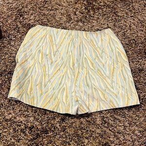 Patterned shorts